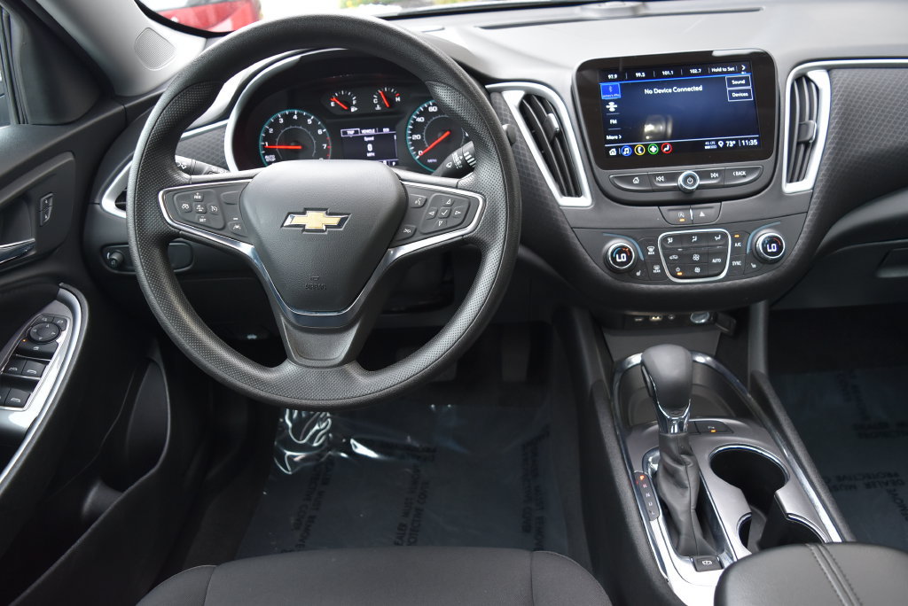 Used 2024 Chevrolet Malibu LT FWD image 11