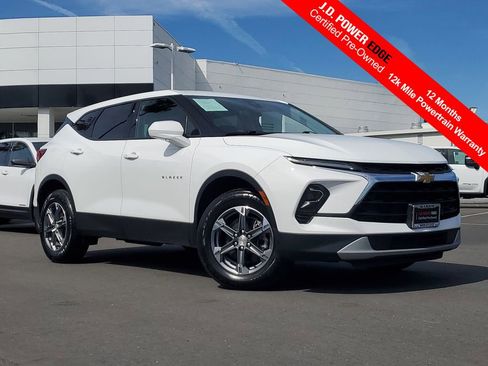 Used 2024 Chevrolet Blazer LT image 1
