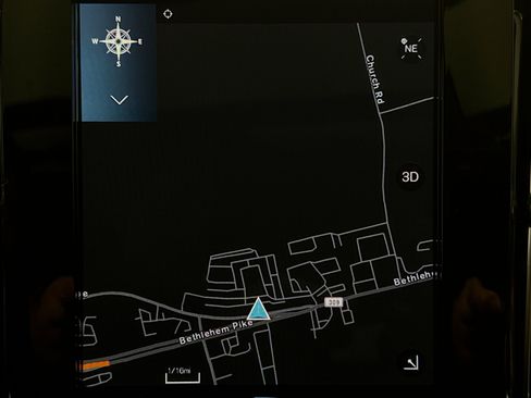 Used 2021 Volvo XC40 T5 Momentum w/ Premium Package image 15