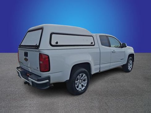 Used 2018 Chevrolet Colorado LT w/ Safety Package RWD image 4