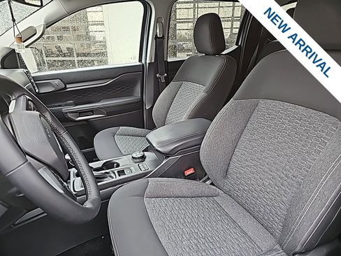 Used 2024 Ford Ranger XLT w/ Technology Package image 12