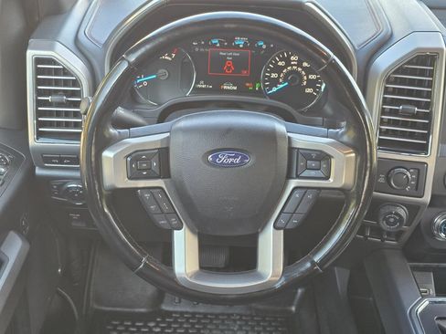 Used 2020 Ford F150 Platinum w/ Equipment Group 701A Luxury AWD/4WD image 8