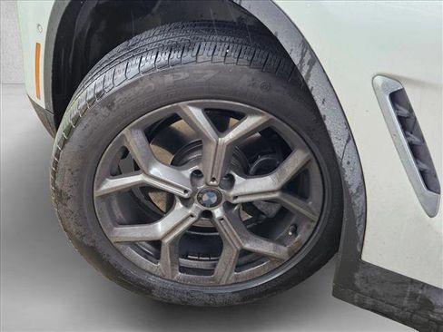 Certified 2024 BMW X3 xDrive30i w/ Convenience Package w/ZPA image 8