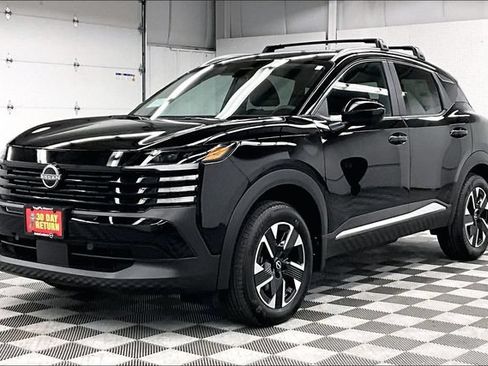 New 2026 Nissan Kicks SV w/ Cold Weather Package AWD/4WD image 2