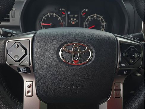 Used 2024 Toyota 4Runner SR5 Premium w/ Moonroof Package RWD image 19