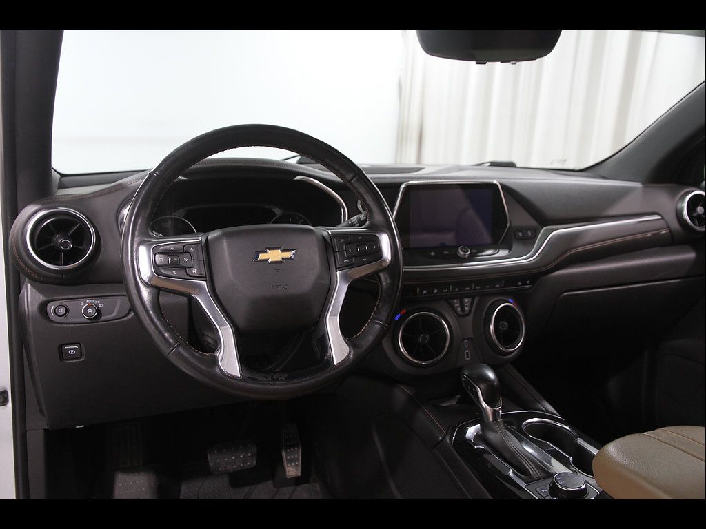Used 2019 Chevrolet Blazer Premier AWD/4WD image 6