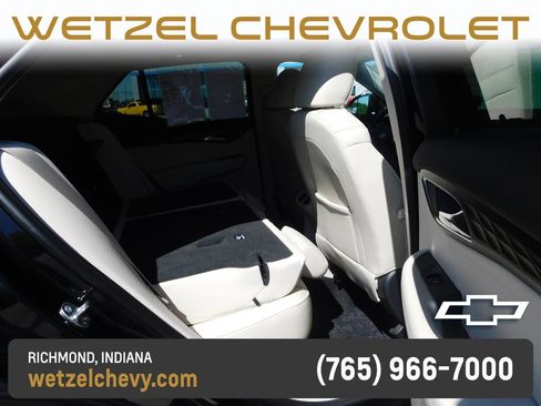Used 2022 Buick Envision Avenir w/ Technology Package II FWD image 27
