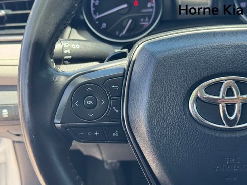 Used 2023 Toyota Camry SE FWD image 18