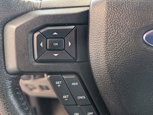 Used 2015 Ford F150 XLT w/ Equipment Group 301A Mid image 26