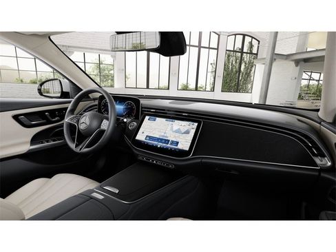New 2026 Mercedes-Benz E 450 4MATIC Sedan image 6