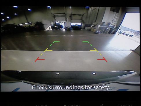 Used 2024 Nissan Rogue SV AWD/4WD image 18