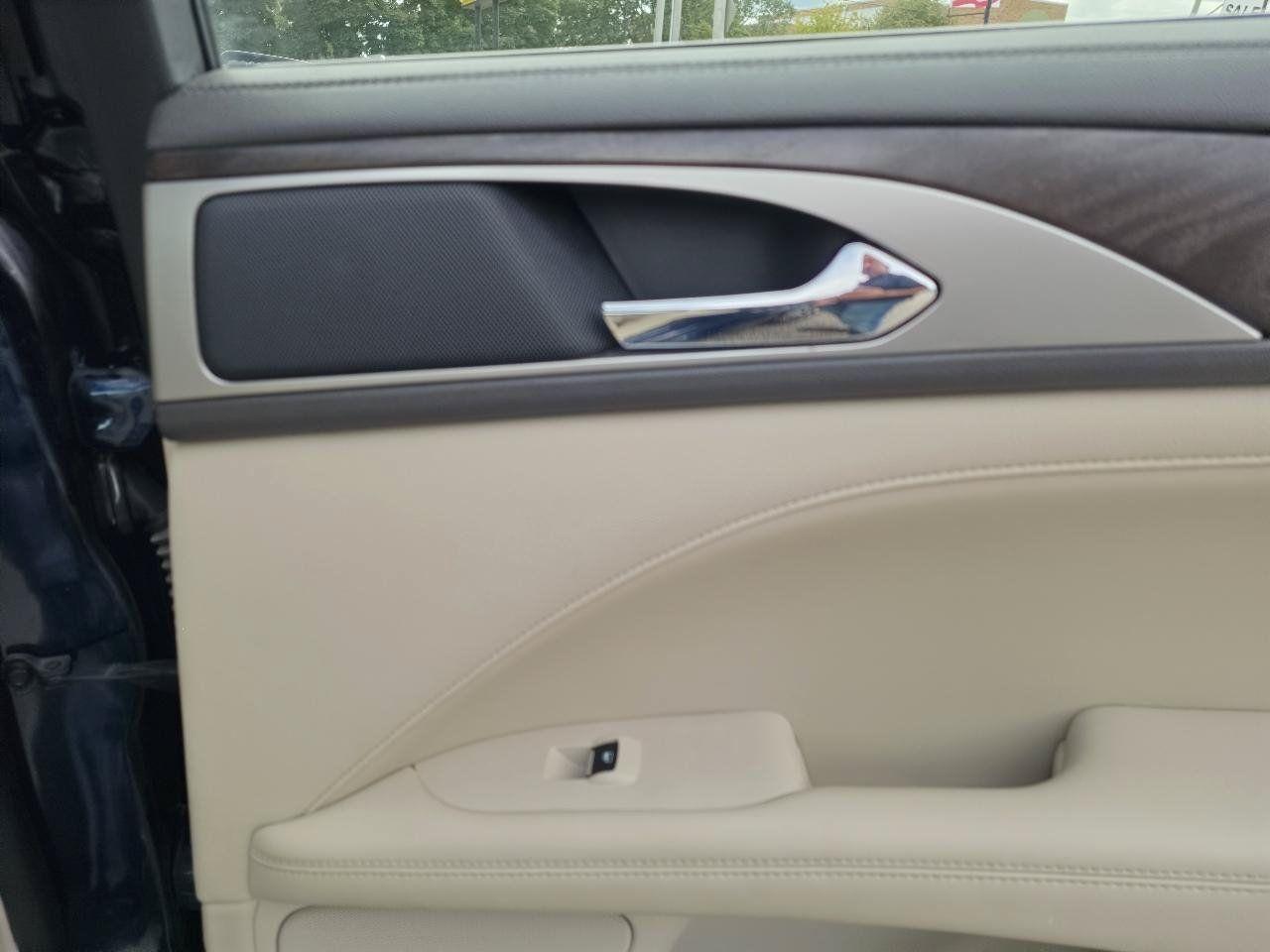 Used 2017 Lincoln MKZ Select w/ Select Plus Package AWD/4WD image 20