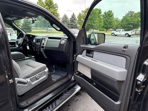 Used 2014 Ford F150 XLT w/ Equipment Group 302A Luxury AWD/4WD image 22