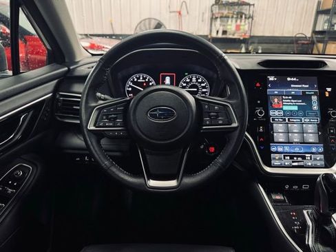 Used 2024 Subaru Outback Limited image 28
