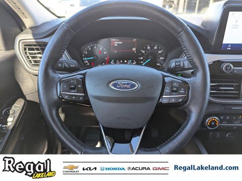 Used 2021 Ford Escape SE w/ Cold Weather Package image 11