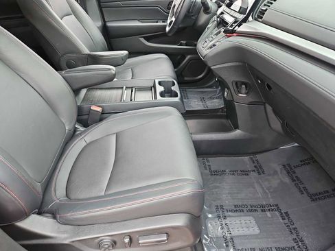Used 2023 Honda Odyssey Sport image 22