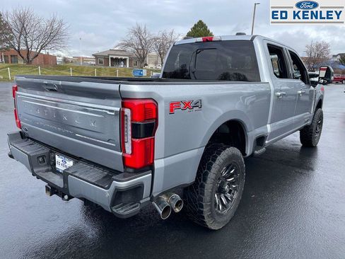 Used 2024 Ford F350 Platinum w/ FX4 Off-Road Package image 35