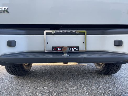 Used 2019 Nissan Frontier PRO-4X w/ Pro-4x Luxury Package AWD/4WD image 26
