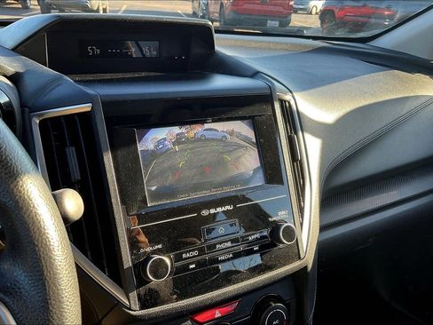 Used 2018 Subaru Impreza 2.0i image 24