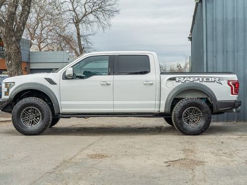 Used 2018 Ford F150 Raptor w/ Equipment Group 802A Luxury image 3