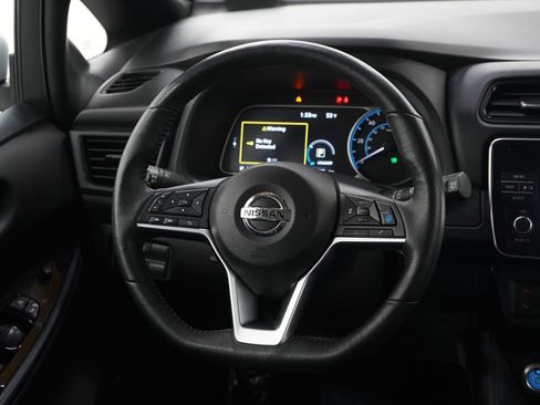 Used 2018 Nissan Leaf SL w/ SL Technology Package FWD image 14