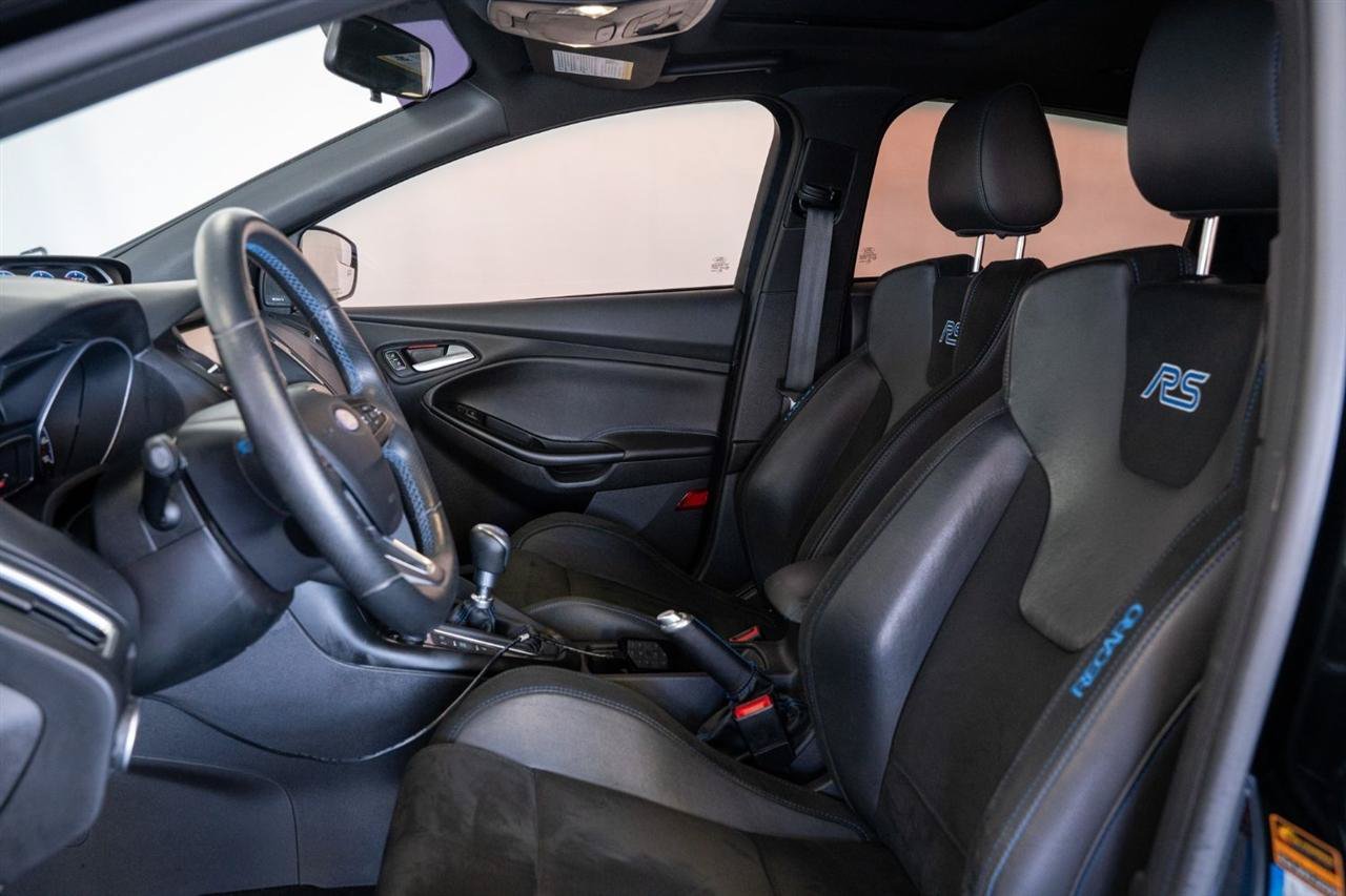 Used 2017 Ford Focus RS AWD/4WD image 12