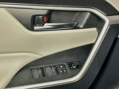 Certified 2023 Toyota RAV4 XLE AWD/4WD image 15