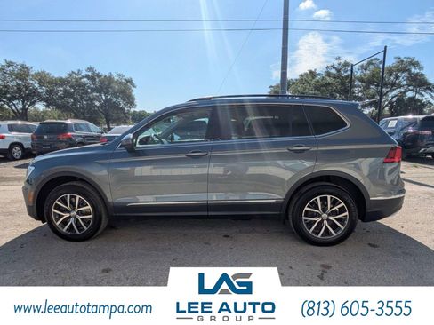 Used 2020 Volkswagen Tiguan SEL AWD/4WD image 6