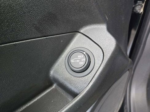 Used 2024 GMC Terrain Denali w/ Denali Premium Package image 38