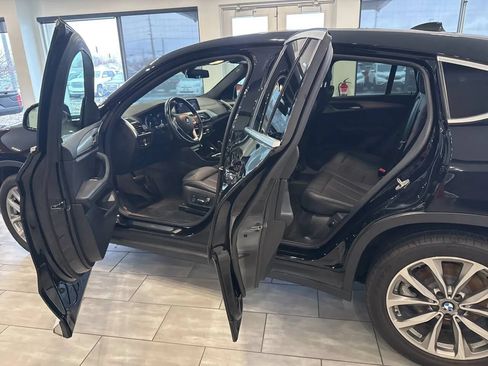 Used 2019 BMW X4 xDrive30i w/ Convenience Package AWD/4WD image 15
