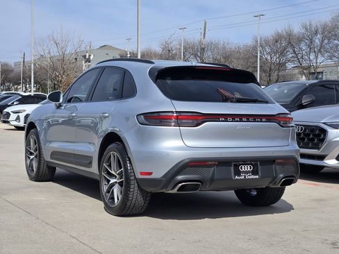 Used 2023 Porsche Macan image 11