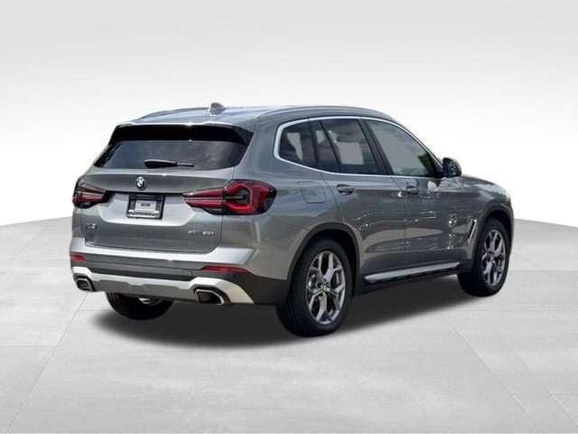 Certified 2024 BMW X3 xDrive30i w/ Premium Package AWD/4WD image 9