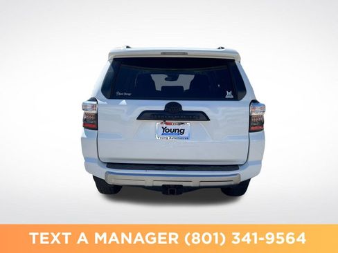 Used 2023 Toyota 4Runner TRD Off-Road Premium w/ Moonroof Package image 4