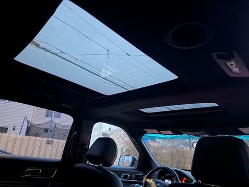 Used 2016 Ford Explorer Sport w/ Equipment Group 401A image 35