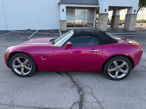 Used 2008 Pontiac Solstice Convertible w/ Premium Package image 4