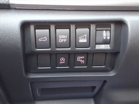 Used 2023 Subaru Forester Premium image 27