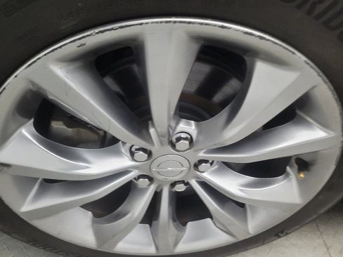 Used 2015 Chrysler 200 S w/ Navigation & Sound Group I FWD image 31