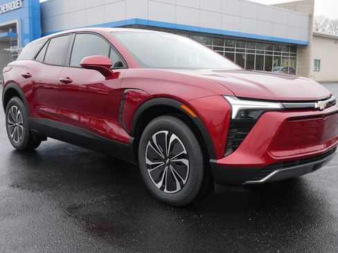 New 2025 Chevrolet Blazer EV LT image 2