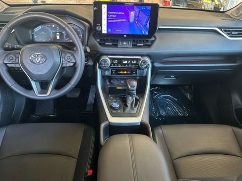 Used 2025 Toyota RAV4 Limited w/ Advanced Technology Package image 13
