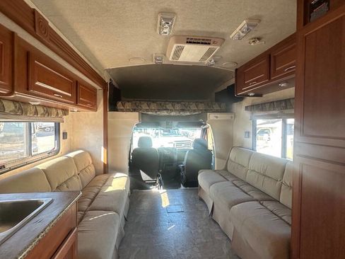 Used 2008 Dodge Sprinter 3500 image 16