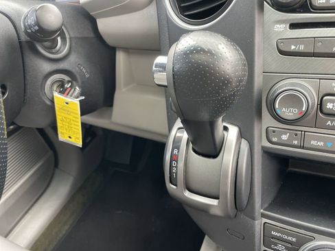 Used 2015 Honda Pilot Touring image 28