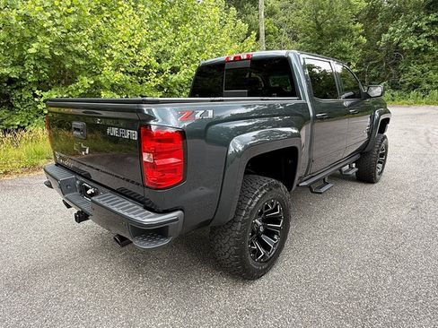 Used 2018 Chevrolet Silverado 1500 LT w/ All Star Edition AWD/4WD image 6