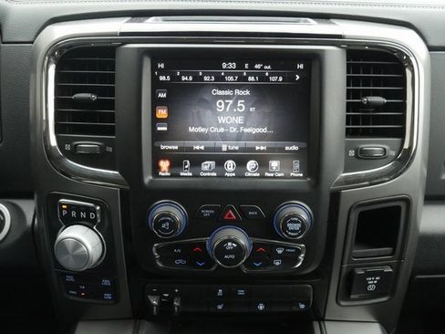 Used 2017 RAM 1500 Sport w/ Sport Premium Group image 4