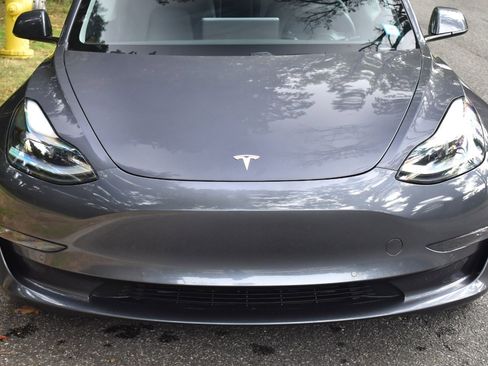 Used 2022 Tesla Model 3 Long Range AWD/4WD image 34