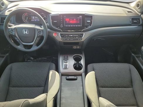 Used 2021 Honda Ridgeline Sport image 14
