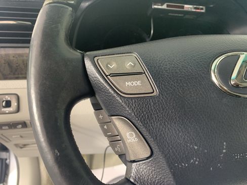 Used 2010 Lexus LS 460 L RWD image 18