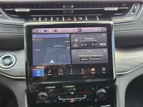 Used 2021 Jeep Grand Cherokee L Limited AWD/4WD image 16