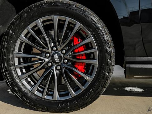 Used 2023 Cadillac Escalade V image 96