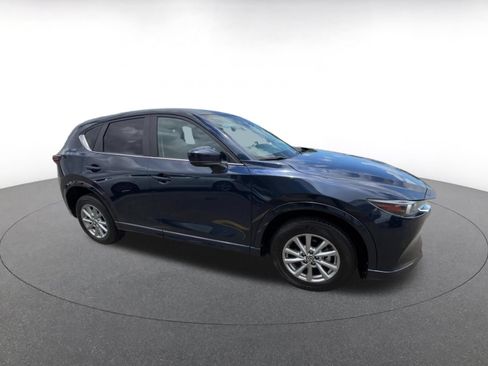 Used 2024 MAZDA CX-5 AWD 2.5 S w/ Select Package image 2