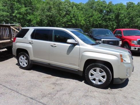 Used 2014 GMC Terrain SLE AWD/4WD image 5